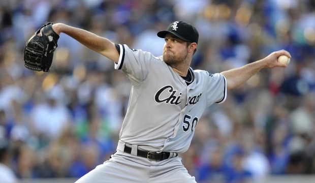 Danks solid as Sox beat Cubs