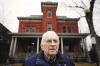 Veteran cop recalls old jail