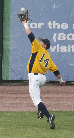 Starting pitchers steal the show in title game