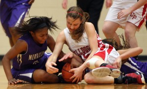 Merrillville holds off pesky Bulldogs to remain unbeaten