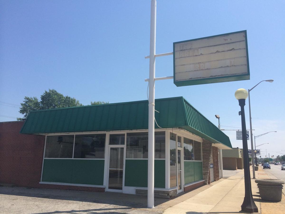 Longtime Bread Basket restaurant closes in Hammond Northwest Indiana