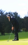 Chesterton's Kelly Grassel putts