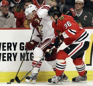 BLACKHAWKS GAME 6 NOTEBOOK: Teammates welcome Shaw back from suspension