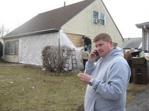 Vehicle strikes South Haven house