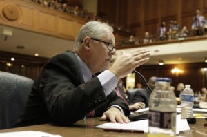 Senate committee approves right-to-work