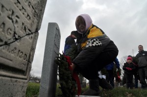Region Civil War vets remembered with graveside Christmas wreaths 