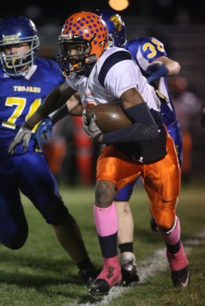 Trojans declaw the Cougars