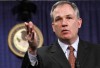 Patrick Fitzgerald stepping down