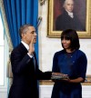 Swearing age-old oath, Obama steps into 2nd term