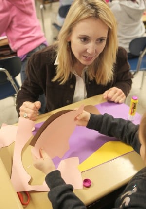 M'ville students get artistic during diversity lesson