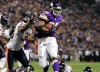 Bears thrashed by Favre, Vikings' air attack  