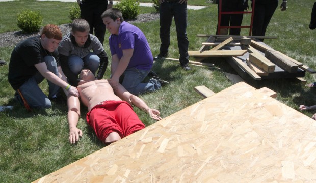 Hobart High JROTC cadets learn emergency response