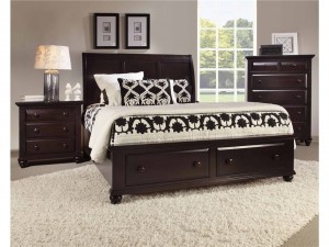 Black and white is a classic decorating scheme