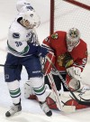 Corey Crawford, Jannik Hansen 