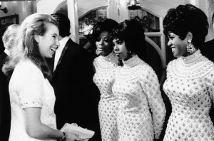 OFFBEAT: After three decades, Diana Ross playing Star Plaza stage