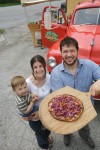 Couple cooks up idea for pizza business on wheels