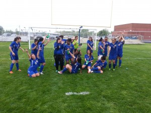 Bloom's Villanueva puts her best foot forward in soccer win over Crete
