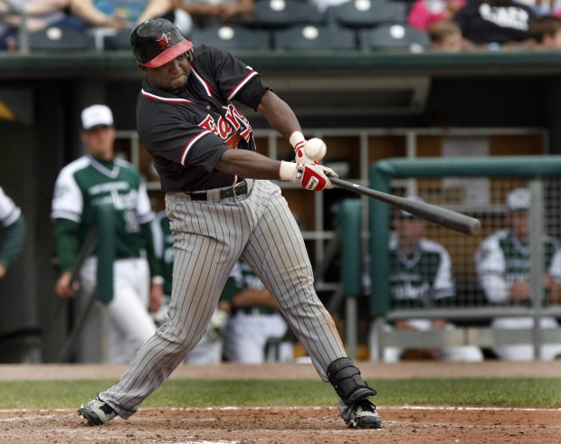 Hammond's Mike Coles signs with RailCats