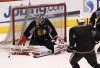 Toews' return can counter stingy goalie, Coyotes