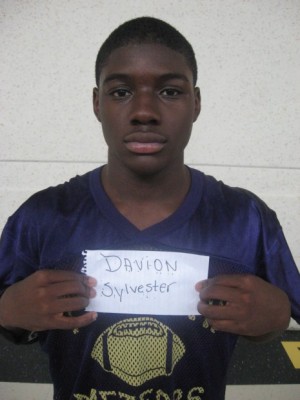 Sylvester, defense pave way to Meteors' win