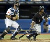 Pierre drives in tiebreaking run for White Sox