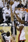 Tim Duncan, Chris Bosh