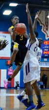 Marian Catholic boys basketball team wins McDipper 40 title