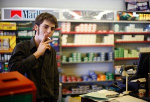 Indiana has nation's 2nd highest smoking rate  