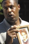 Family sues over fatal carnival fall  