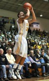 Valparaiso's Brandon Wood scores