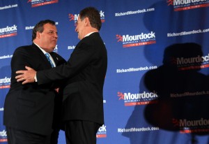 Right Track Tour stop attracts hundreds of Republicans backing Richard Mourdock