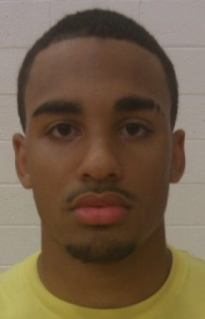 SATURDAY'S ILLINOIS PREP ROUNDUP:  Thornton football opens with win over Orr