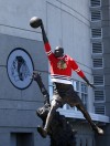 Michael Jordan, Jonathan Toews