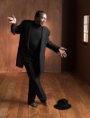 Hitmakers past and present to spread holiday cheer throughout Chicagoland