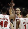 Bulls' Rose, Deng slam door shut on Celtics