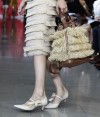 Fashion loosens up — 1920s style