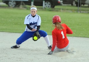 Doelling’s blast lifts Hebron to PCC Softball Tourney title
