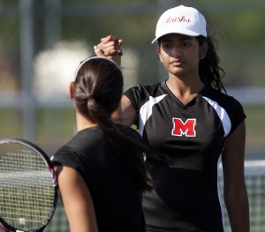 Munster tennis players Rogers and Vavilala keep composure while in pressure cooker