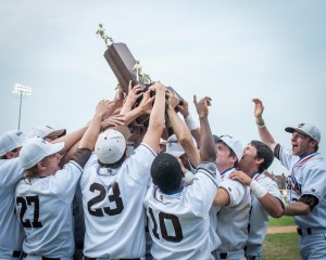 Mount Carmel edges Libertyville for school's first state baseball title