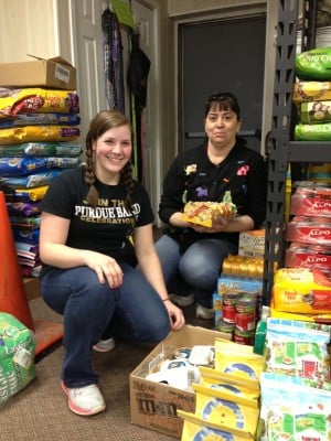 Pet pantry donation