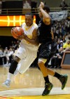 Valparaiso's Lavonte Dority drives the lane