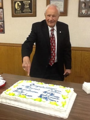 Sherman ends his 40-year reign in Steger