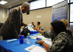 Prairie State College job fair attracts more than 400