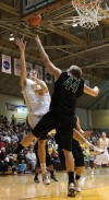 Valparaiso's Kevin Van Wijk shoots