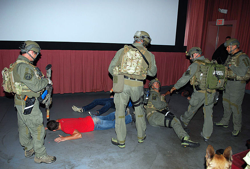 Police tactical teams train at Carmike Cinemas | News