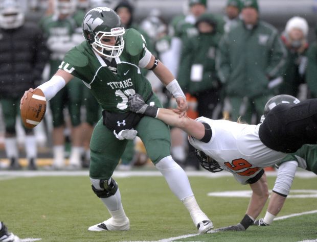 Turnovers doom Titans in first-round playoff loss | College Football | pantagraph.com