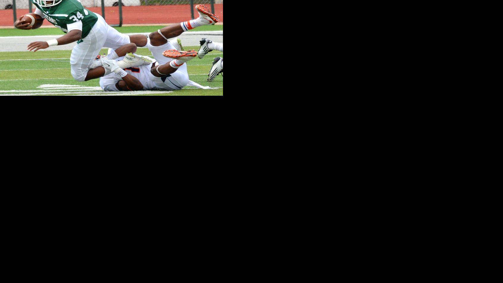 Photos: IWU football hosts Wheaton