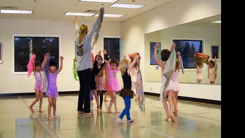 Dance Association celebrates 40th - Bloomington Pantagraph