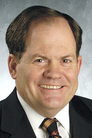 failing gains pantagraph chairman