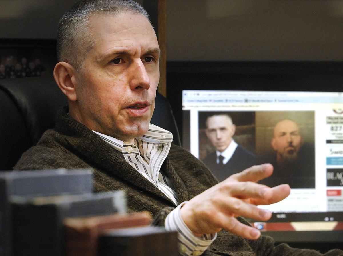 030417-blm-loc-1undercover